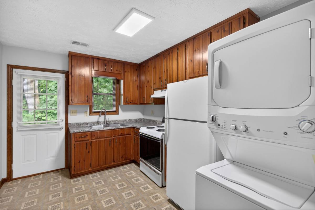 House for rent at 8753 Bowden St, Douglasville, GA 30134