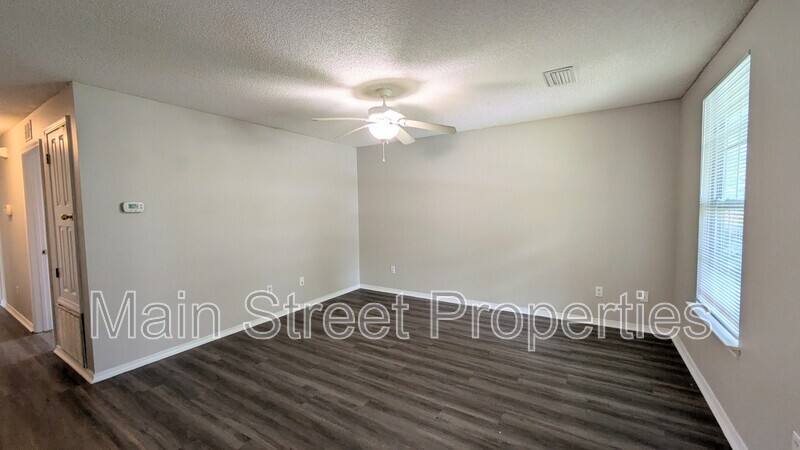 House for rent at 8660 Figland Ave, Pensacola, FL 32534