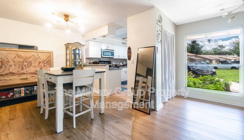 Townhouse for rent at 4814 Kingsmeadow Lane, Jacksonville, FL 32217