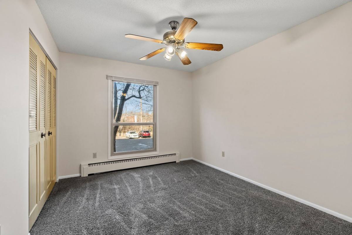Apartment for rent at 222 Wentworth Ave W, Saint Paul, MN 55118