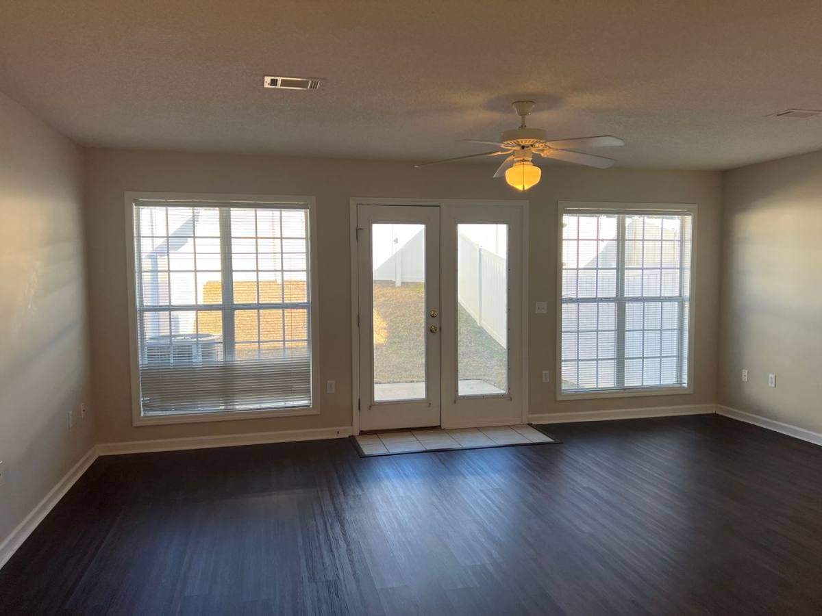 Townhouse for rent at 121 S Springview Dr, Enterprise, AL 36330