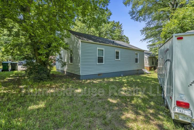 House for rent at 2320 Olando St #1, Charlotte, NC 28206