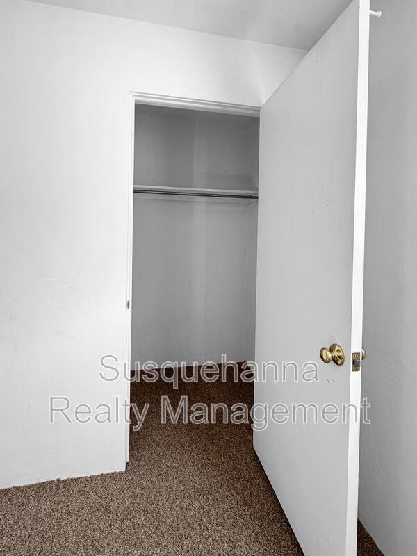 Apartment for rent at 2 Arwin Dr #1, Hummelstown, PA 17036