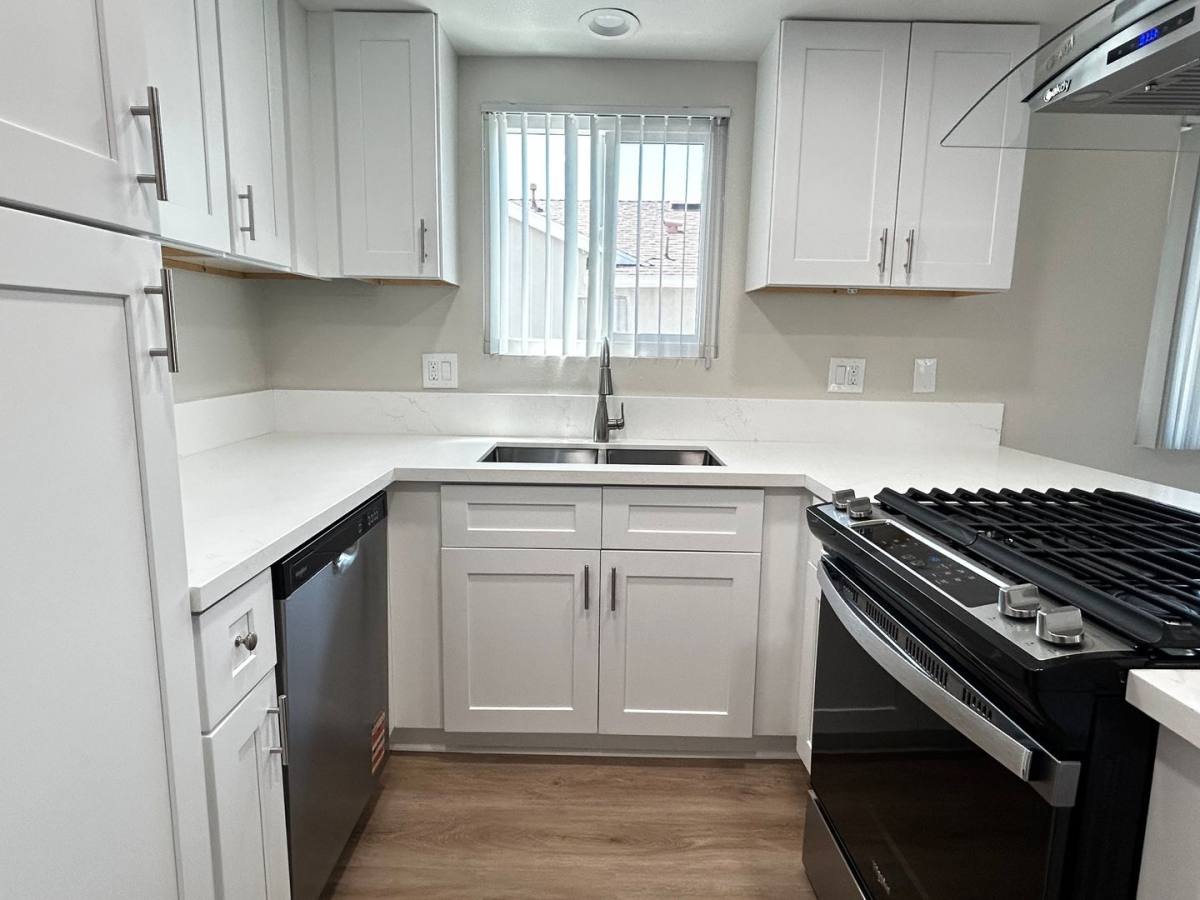 Apartment for rent at 1400 Estate Dr, La Habra, CA 90631