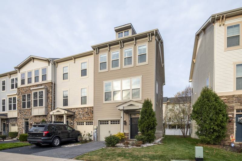 Townhouse for rent at 214 Tanner Lane #1, Glen Burnie, MD 21060