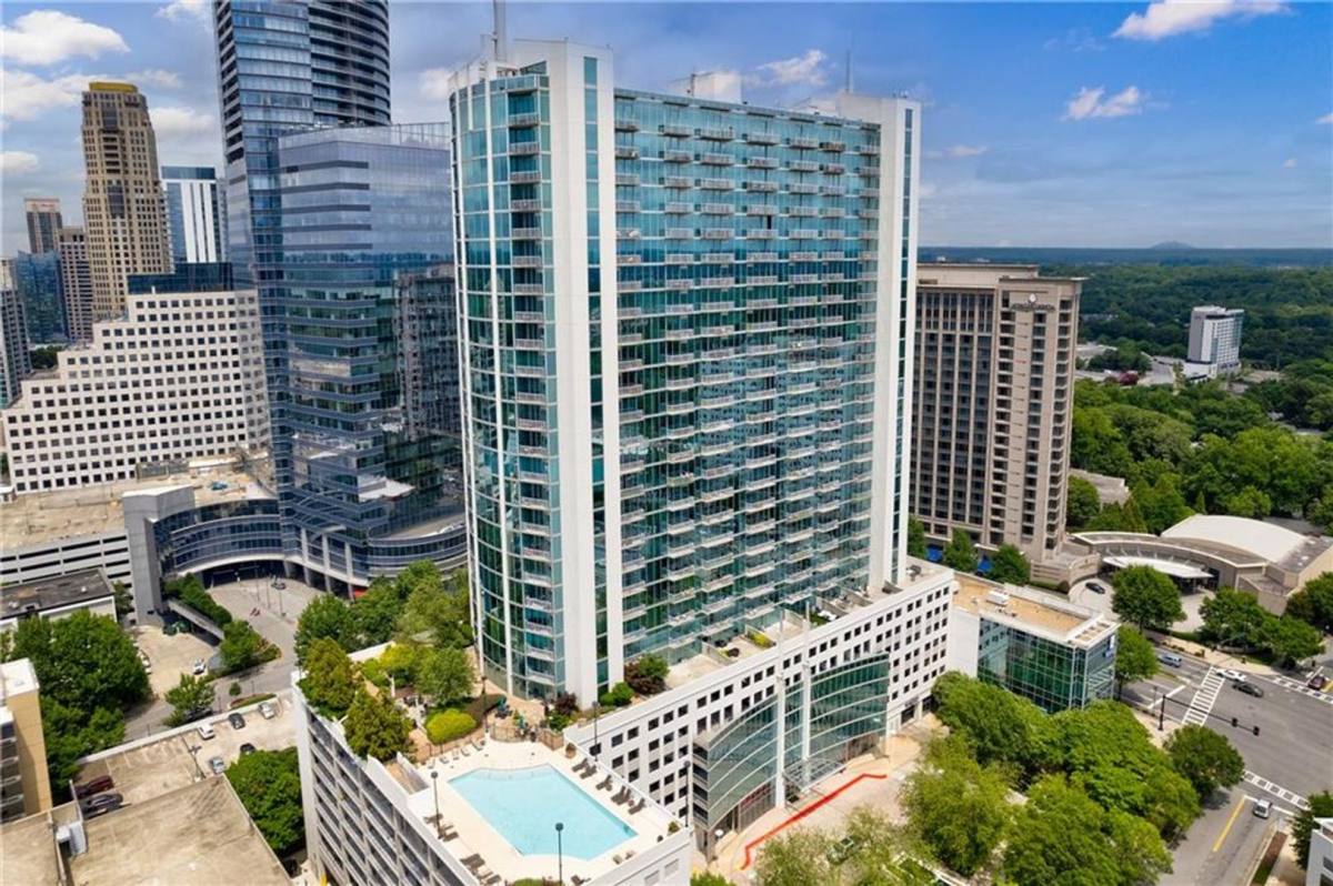 Condo for rent at 3324 Peachtree Rd NE, Atlanta, GA 30326