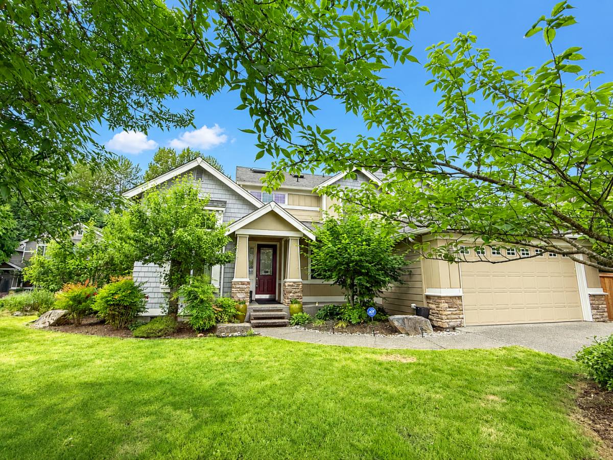 House for rent at 14715 77th Place NE, Kenmore, WA 98028