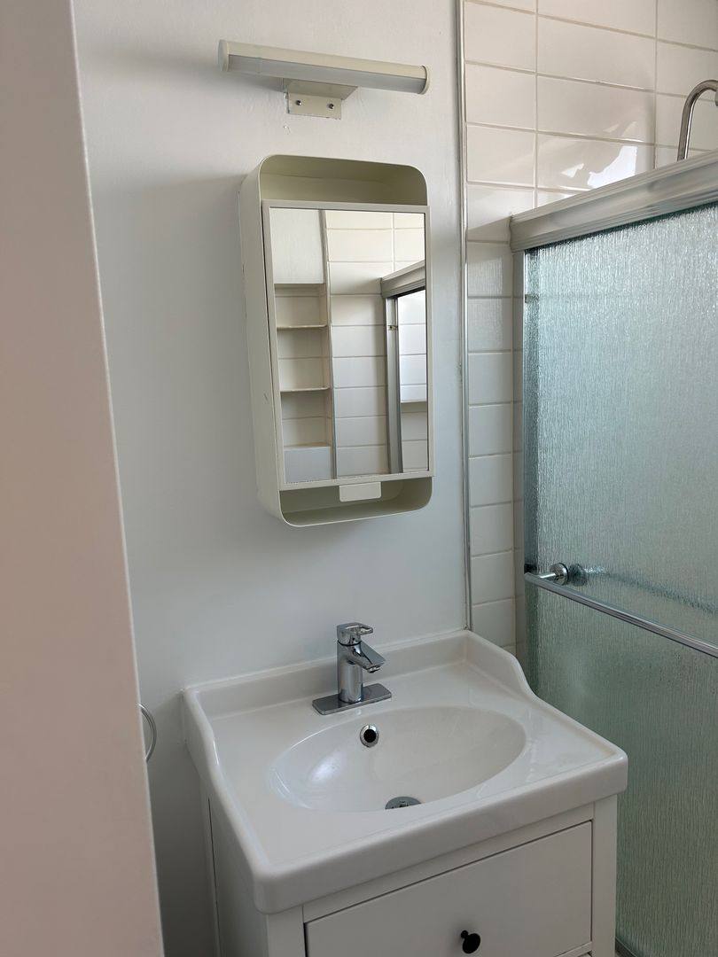Apartment for rent at 1215 N June St, Los Angeles, CA 90038