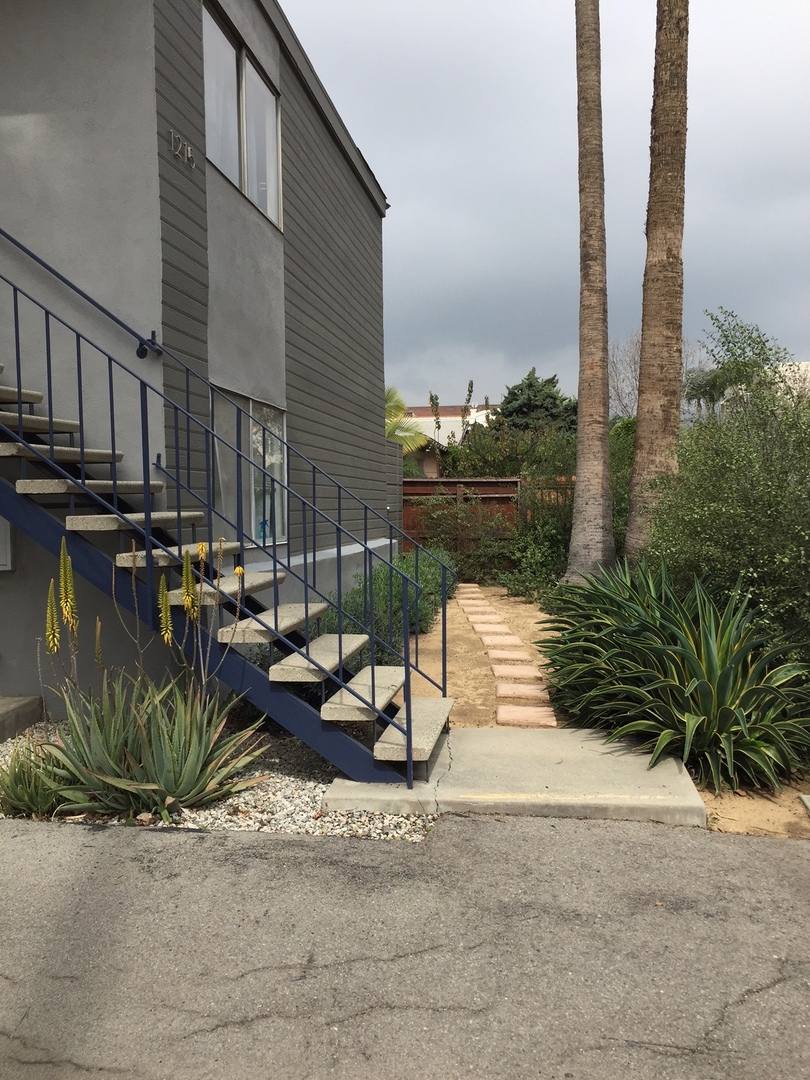 Apartment for rent at 1215 N June St, Los Angeles, CA 90038