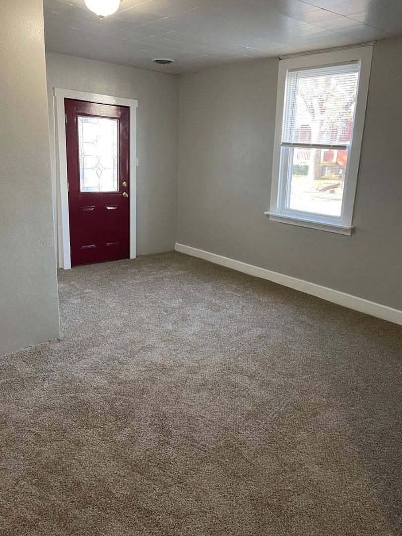 House for rent at 122 E State St, Mascoutah, IL 62258