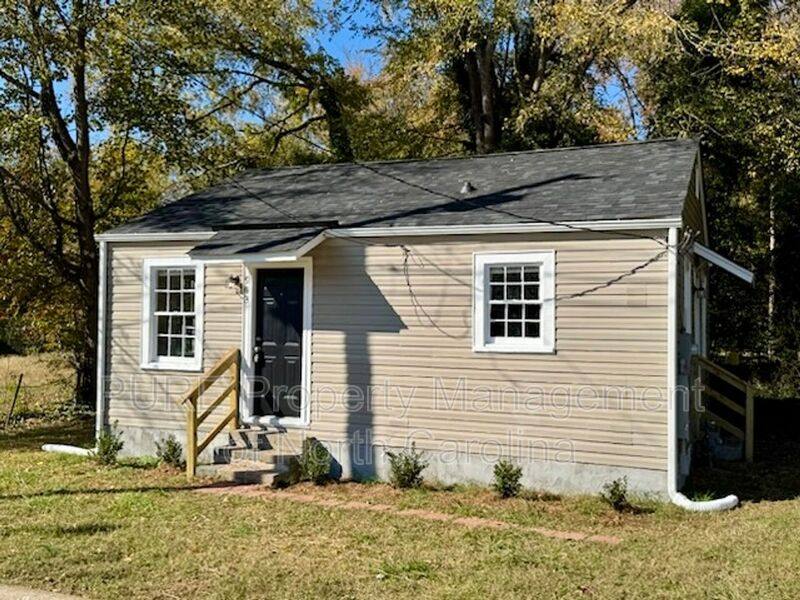 House for rent at 903 Holt St, Lexington, NC 27292