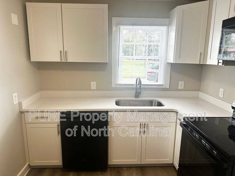 House for rent at 903 Holt St, Lexington, NC 27292