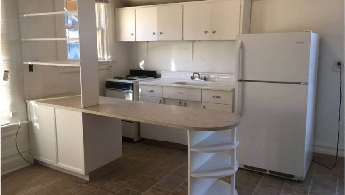 Apartment for rent at 906 N Garden St, Bellingham, WA 98225