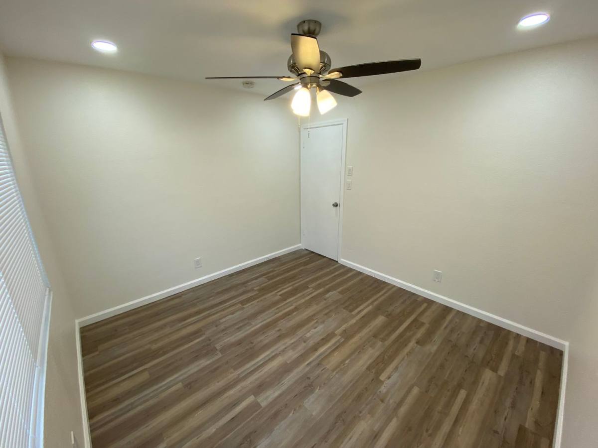 Apartment for rent at 552-558 S Magnolia Ave, El Cajon, CA 92020