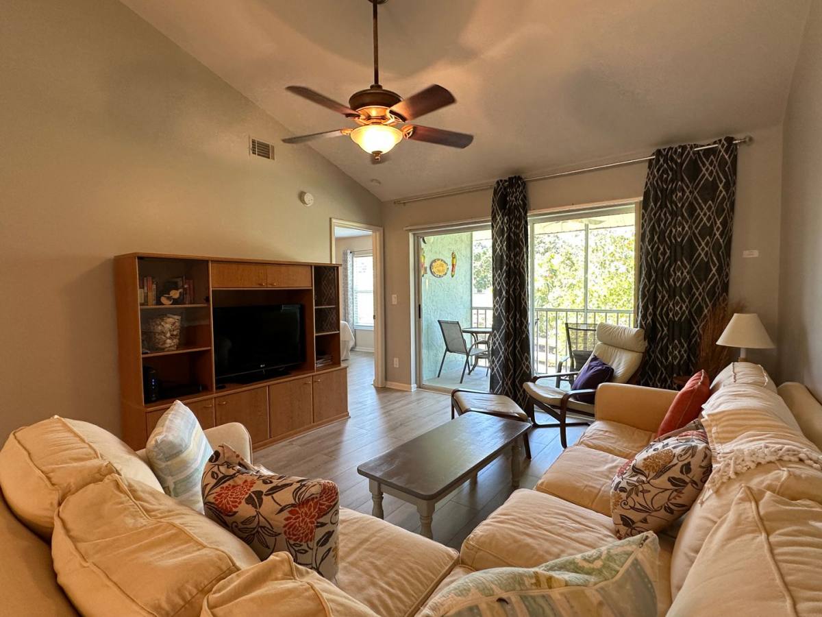 Condo for rent at 5739 Whitaker Rd, Naples, FL 34112