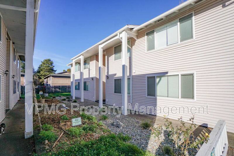 Apartment for rent at 4420 Gibbons St #B, Vancouver, WA 98661