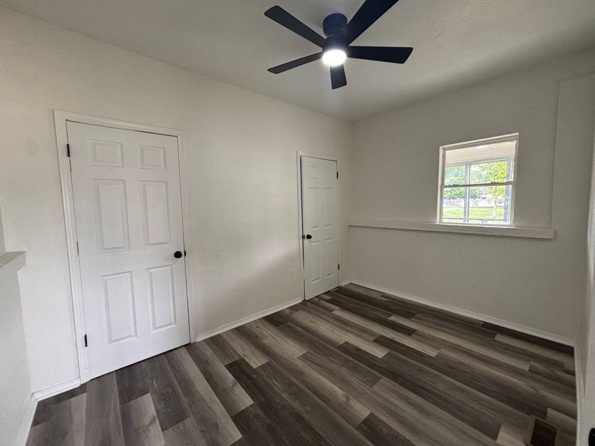 Apartment for rent at 655 S Hillside St, Wichita, KS 67211