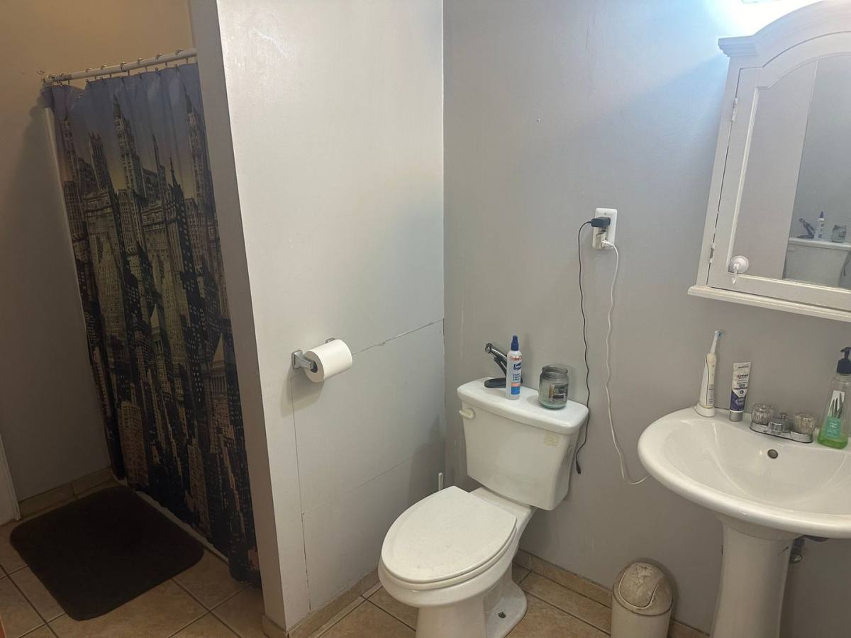 Townhouse for rent at 569 Elmwood Ave, Buffalo, NY 14222