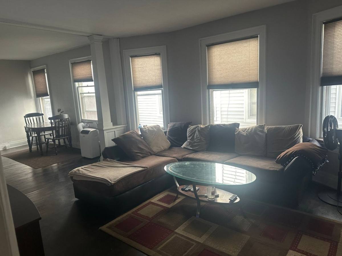 Townhouse for rent at 569 Elmwood Ave, Buffalo, NY 14222
