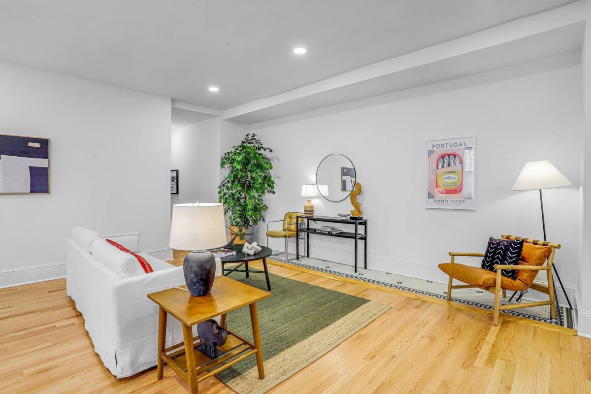 Apartment for rent at 3420 16th St NW, Washington, DC 20010