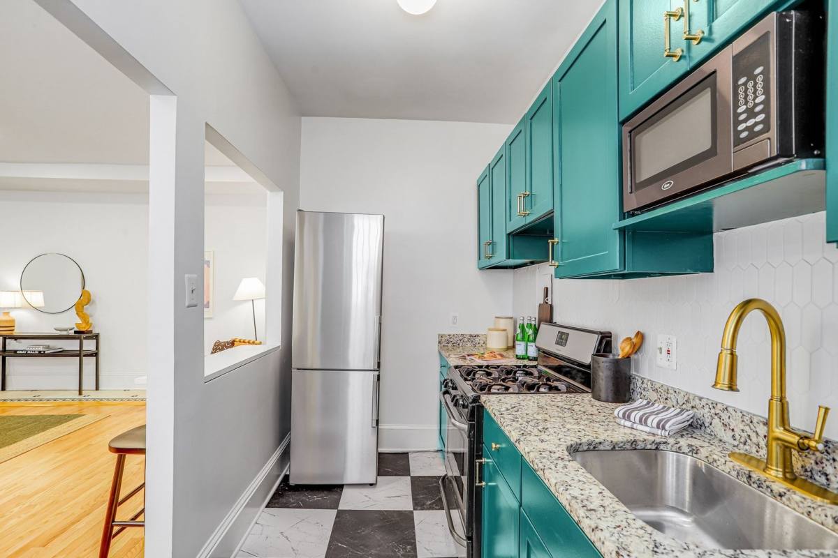 Apartment for rent at 3420 16th St NW, Washington, DC 20010