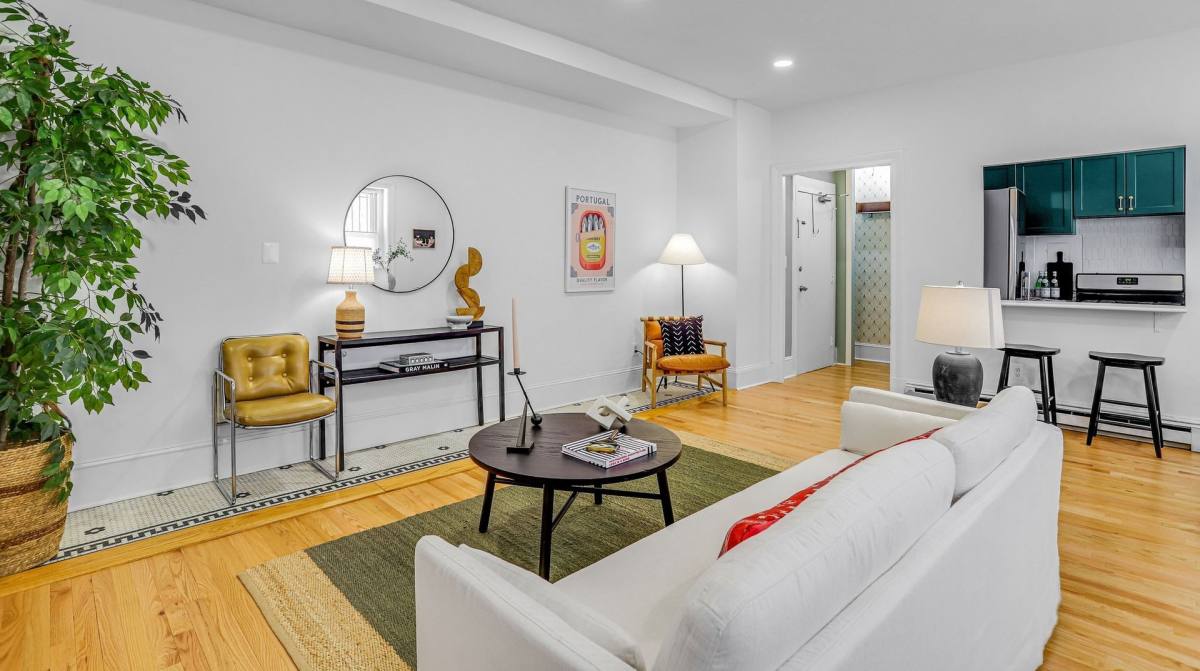 Apartment for rent at 3420 16th St NW, Washington, DC 20010
