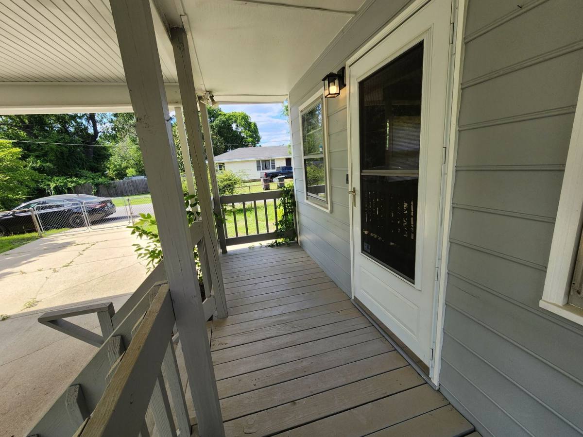 House for rent at 400 Roxie Ave, Fayetteville, NC 28304