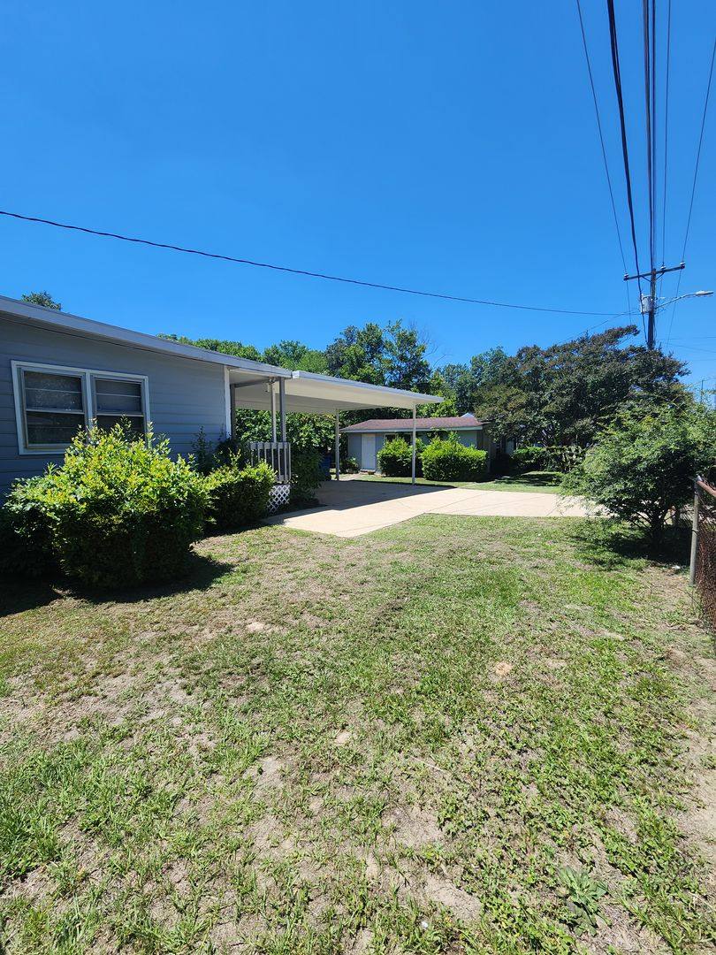 House for rent at 400 Roxie Ave, Fayetteville, NC 28304