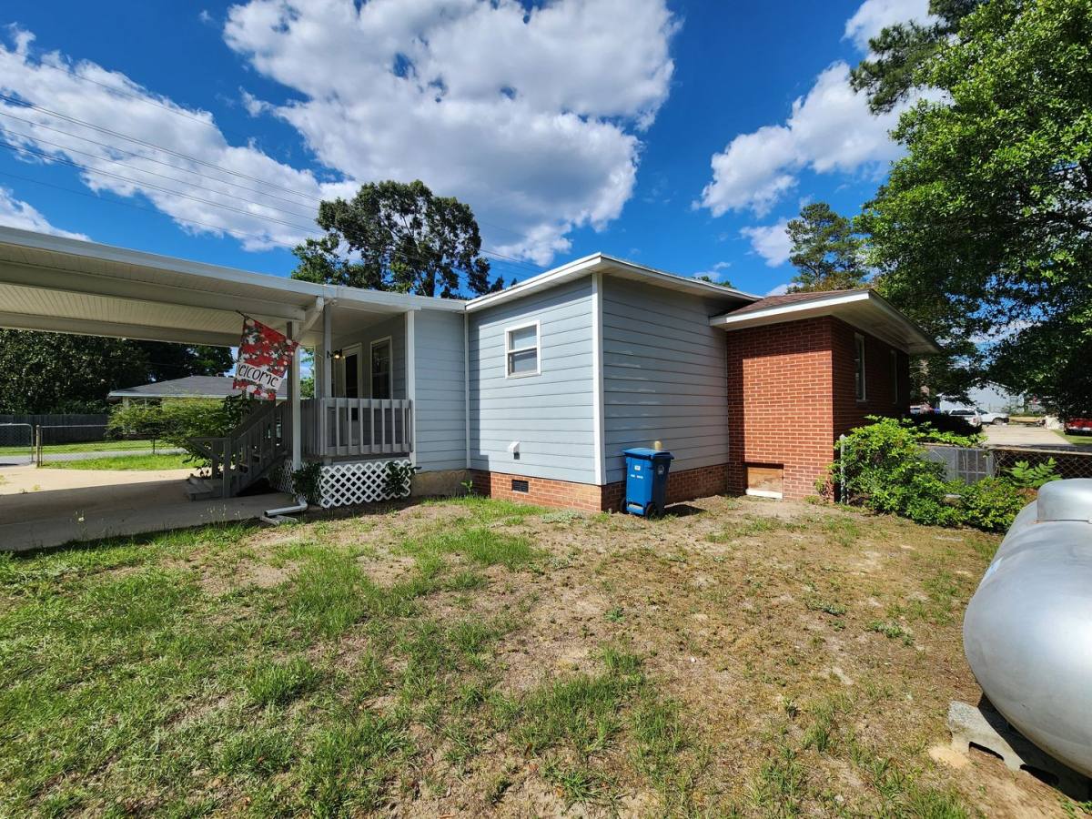 House for rent at 400 Roxie Ave, Fayetteville, NC 28304