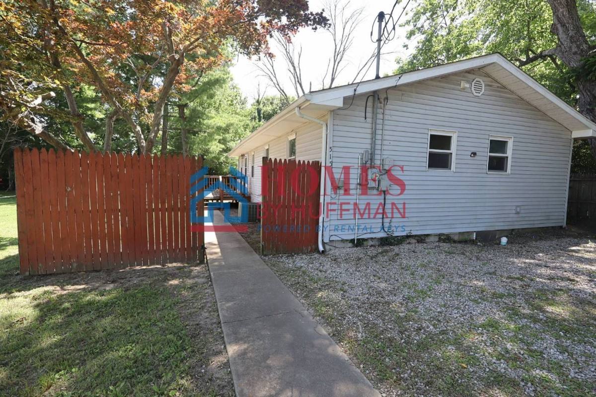 House for rent at 515 E Brumfield Ave, Princeton, IN 47670