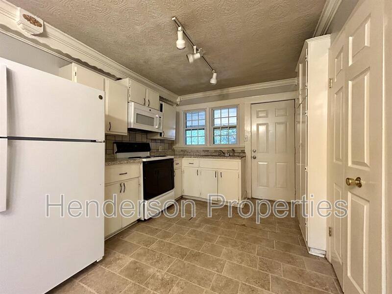 Apartment for rent at 2549 Pinckney Ave, Charlotte, NC 28205
