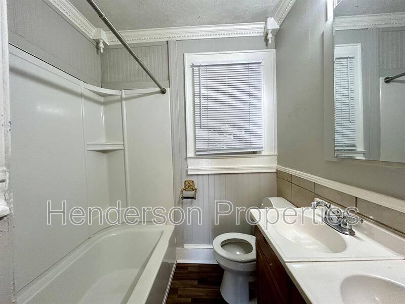 Apartment for rent at 2549 Pinckney Ave, Charlotte, NC 28205