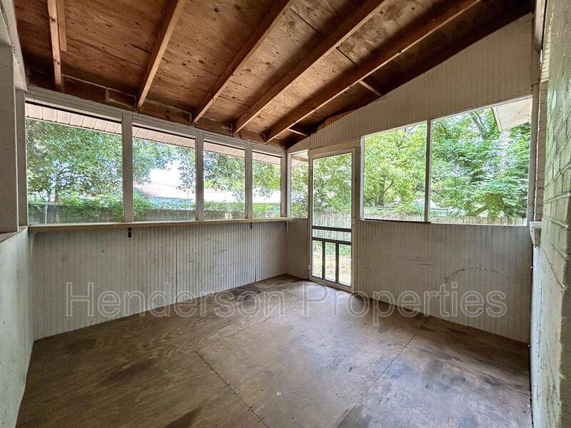 Apartment for rent at 2549 Pinckney Ave, Charlotte, NC 28205