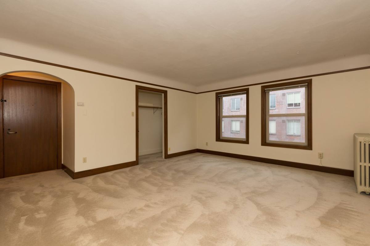 Apartment for rent at 1306 1st Ave W, Seattle, WA 98119