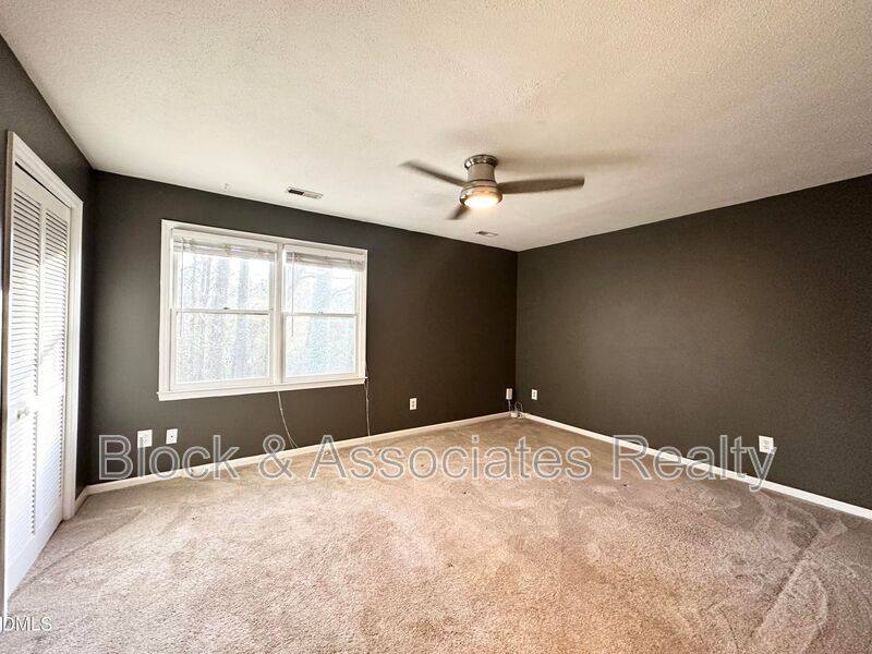 Townhouse for rent at 5649 Hamstead Crossing, Raleigh, NC 27612