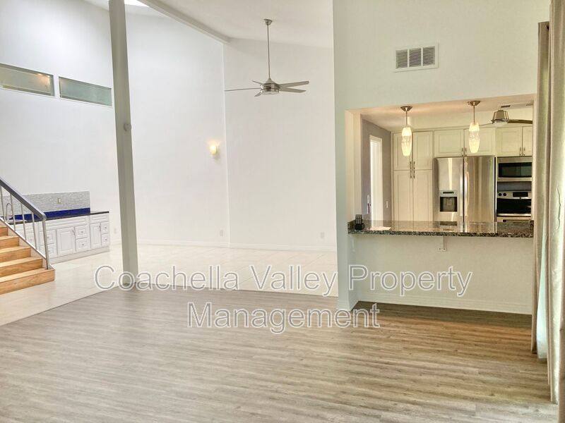 Condo for rent at 45406 Driftwood Dr, Palm Desert, CA 92260