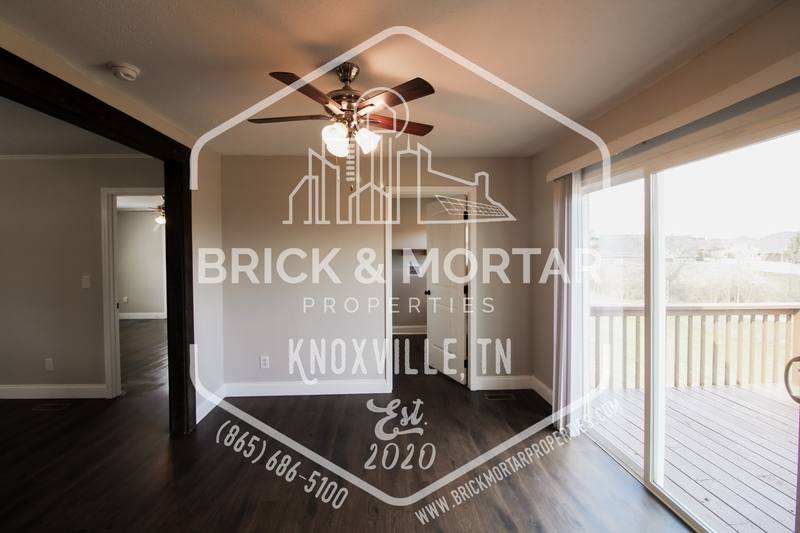 House for rent at 1737 Lively Rd, Maryville, TN 37801