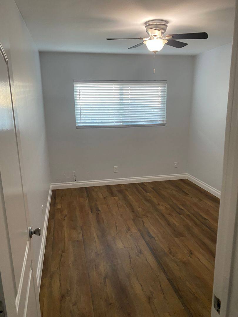 Apartment for rent at 6045 Cherry Ave, Long Beach, CA 90805