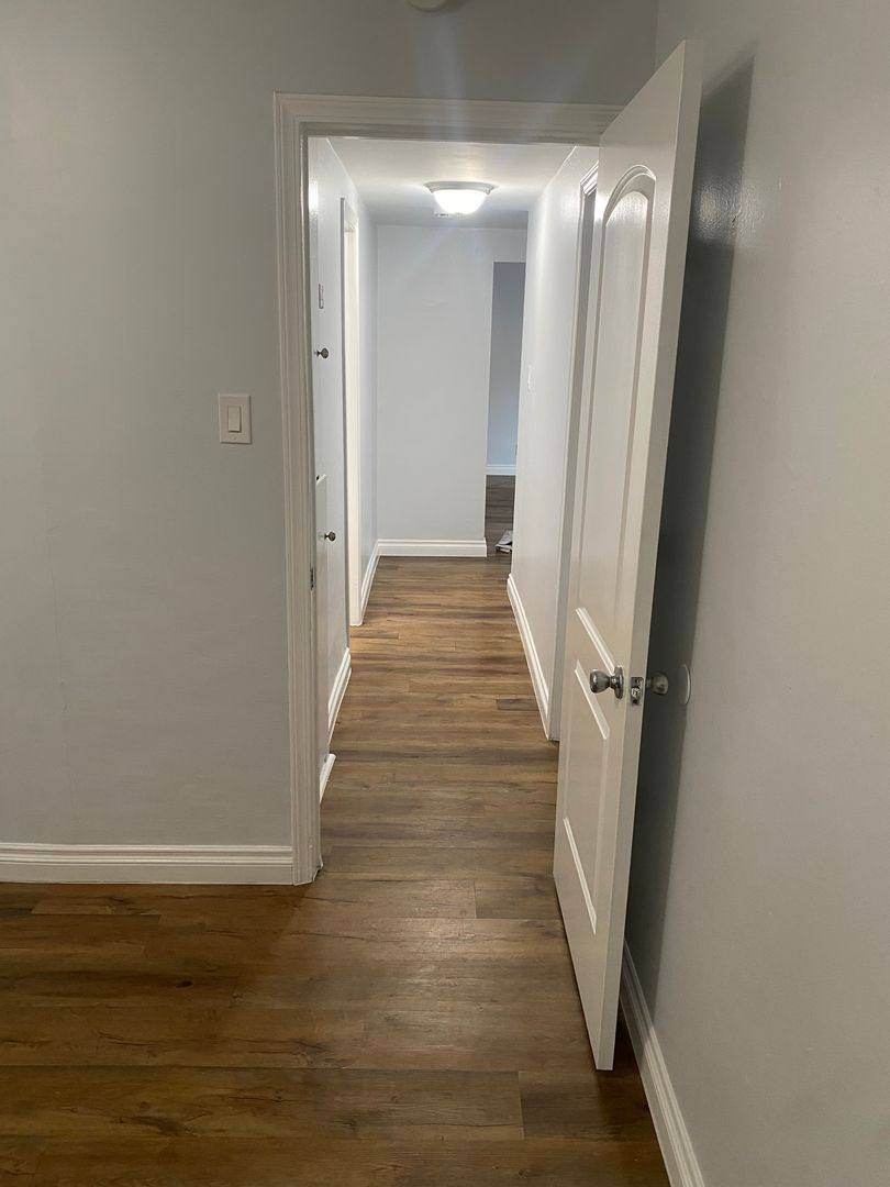 Apartment for rent at 6045 Cherry Ave, Long Beach, CA 90805