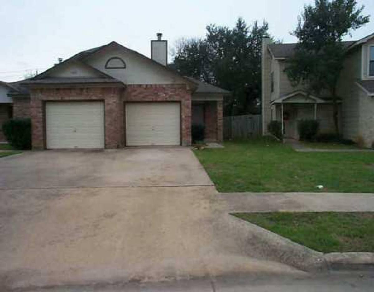 Apartment for rent at 2605 Alcott Lane, Austin, TX 78748