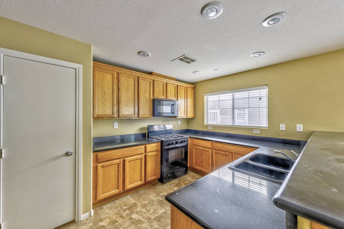 House for rent at 3164 Degas Tapestry Ave, Henderson, NV 89044
