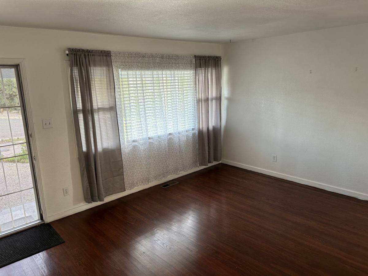 House for rent at 1229 Maple Ave, Vallejo, CA 94591