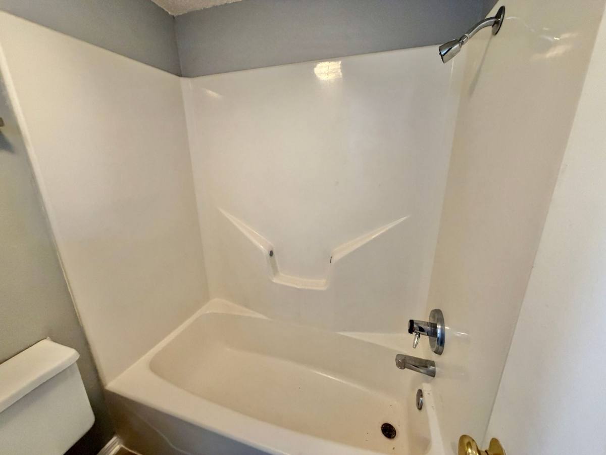 Apartment for rent at 5804 S Harvey Ave, Oklahoma City, OK 73109