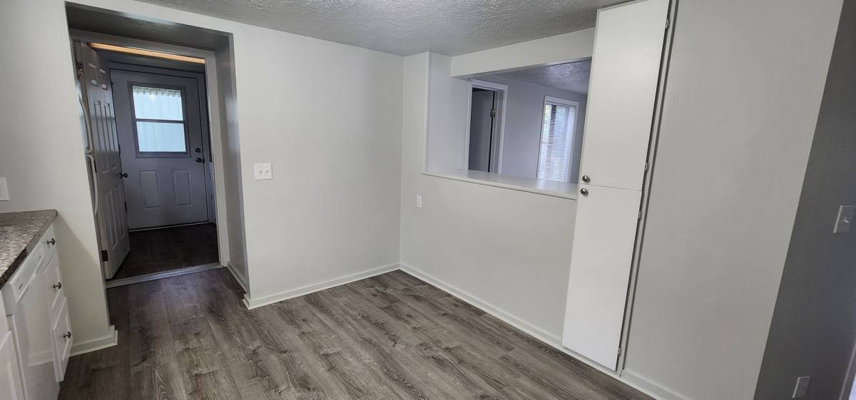 Apartment for rent at 940 Willetta St SW, Albany, OR 97321