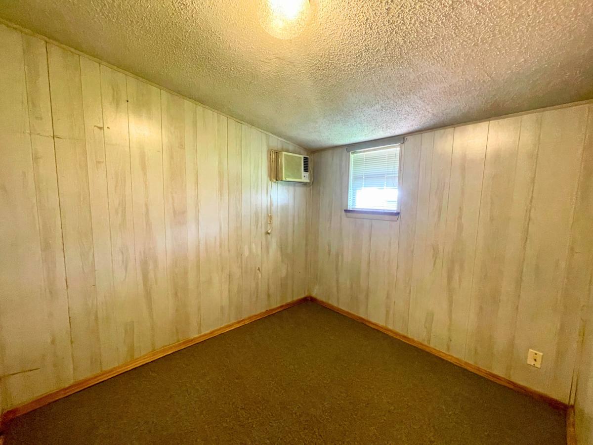 Apartment for rent at 742-746 Gulf St, San Antonio, TX 78202