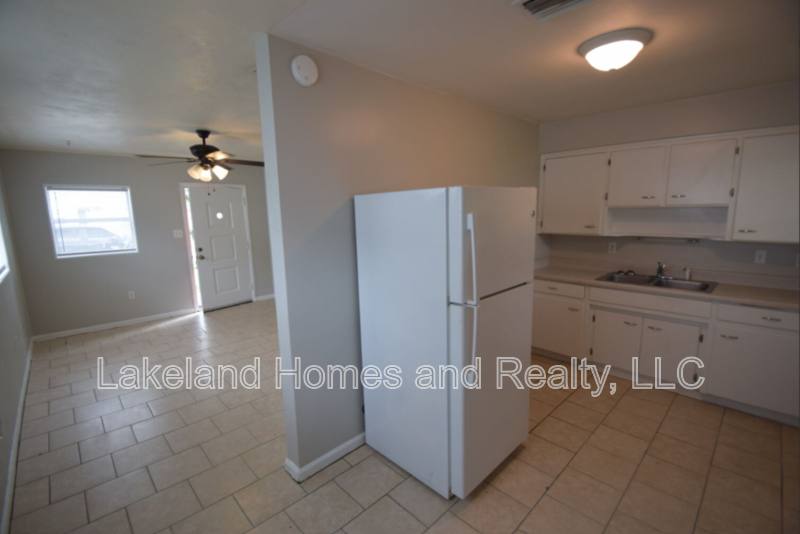 House for rent at 1213 W Patterson St, Lakeland, FL 33815