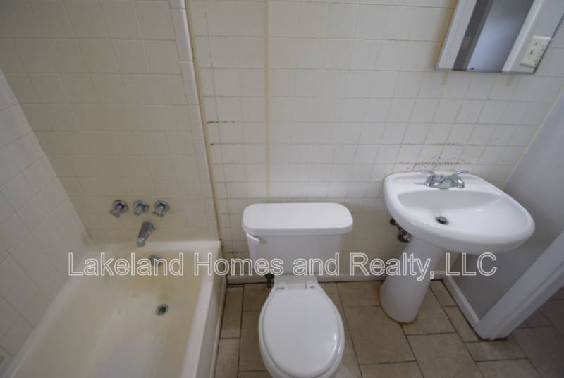 House for rent at 1213 W Patterson St, Lakeland, FL 33815