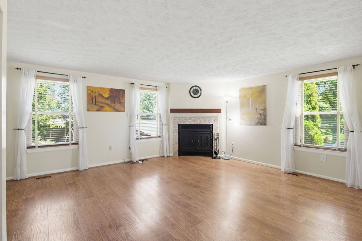 Townhouse for rent at 9402 Granite Hill, Columbia, MD 21046