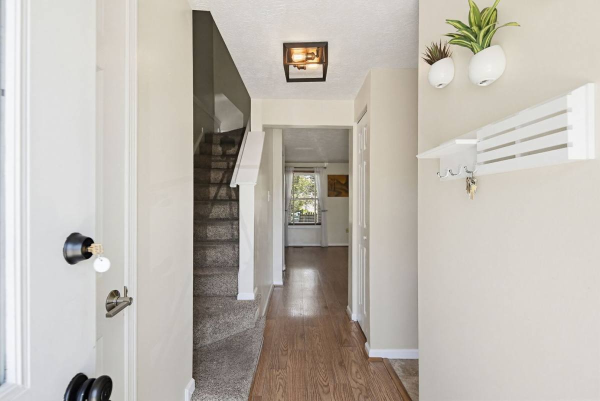 Townhouse for rent at 9402 Granite Hill, Columbia, MD 21046