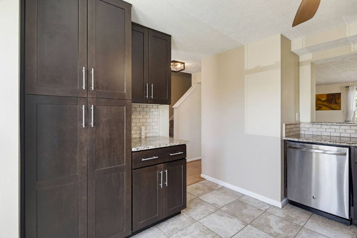 Townhouse for rent at 9402 Granite Hill, Columbia, MD 21046
